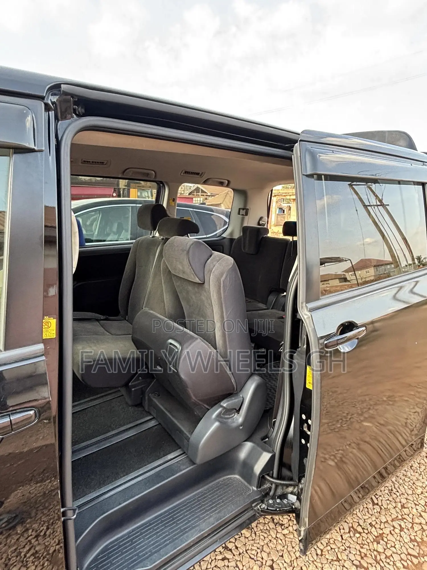 Toyota Voxy 2013 Black