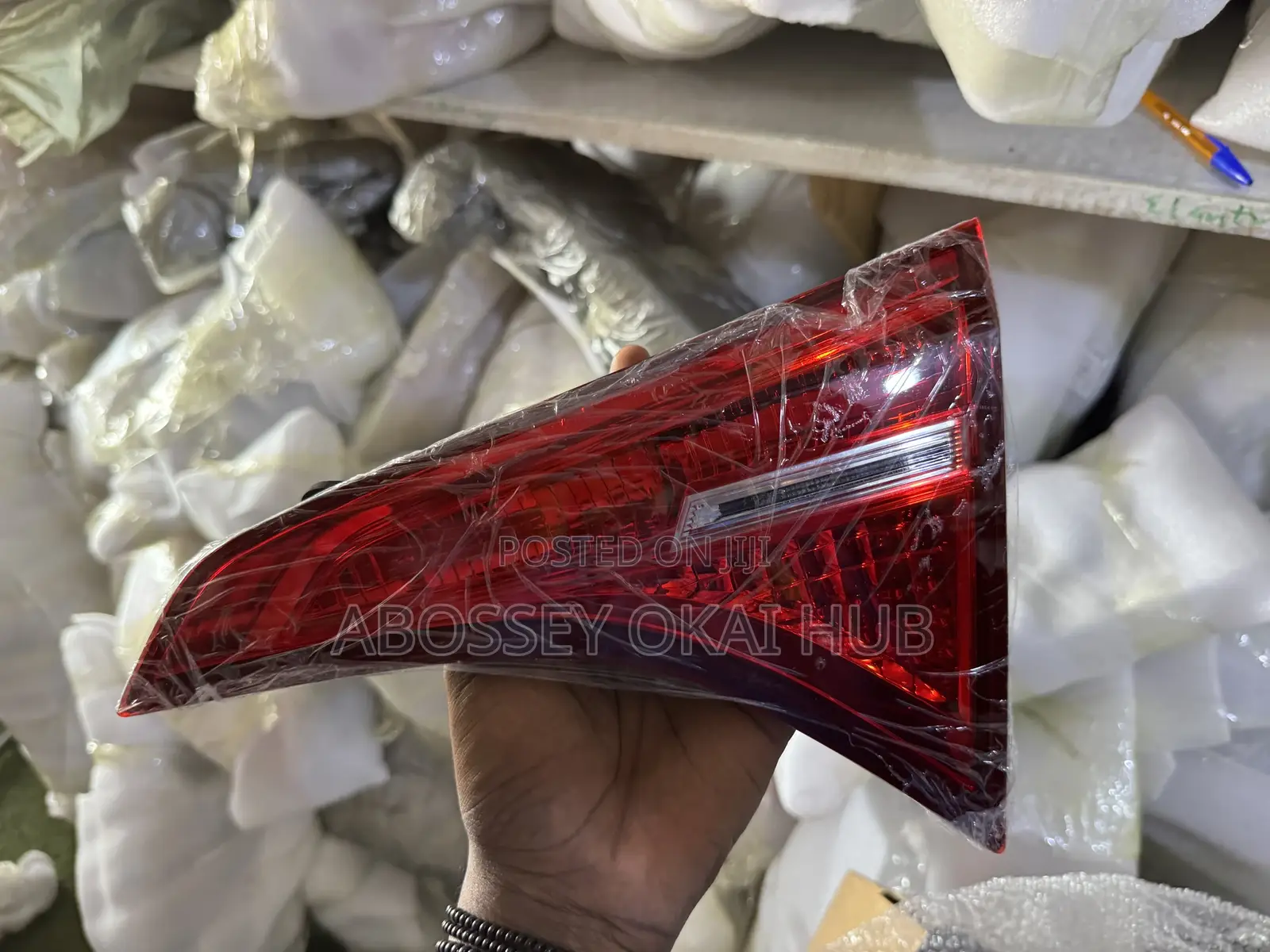 Corolla 2017 Boot Light