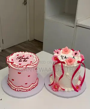 Fancy Cakes Best For Photo Shoot Or Gifts