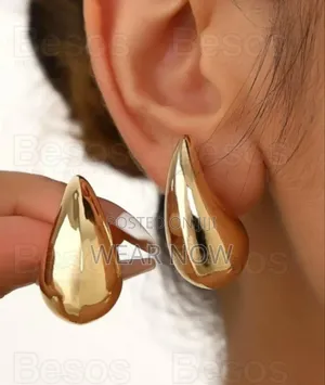 Chunky Gold Tear Drop Earrings