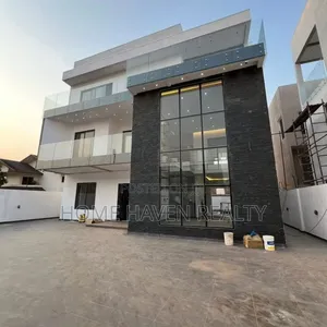4bdrm House in East Legon, Boundary Road Area for sale