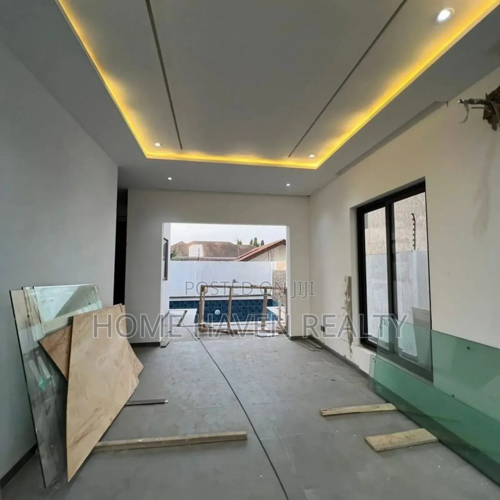 4bdrm House in East Legon, Boundary Road Area for sale