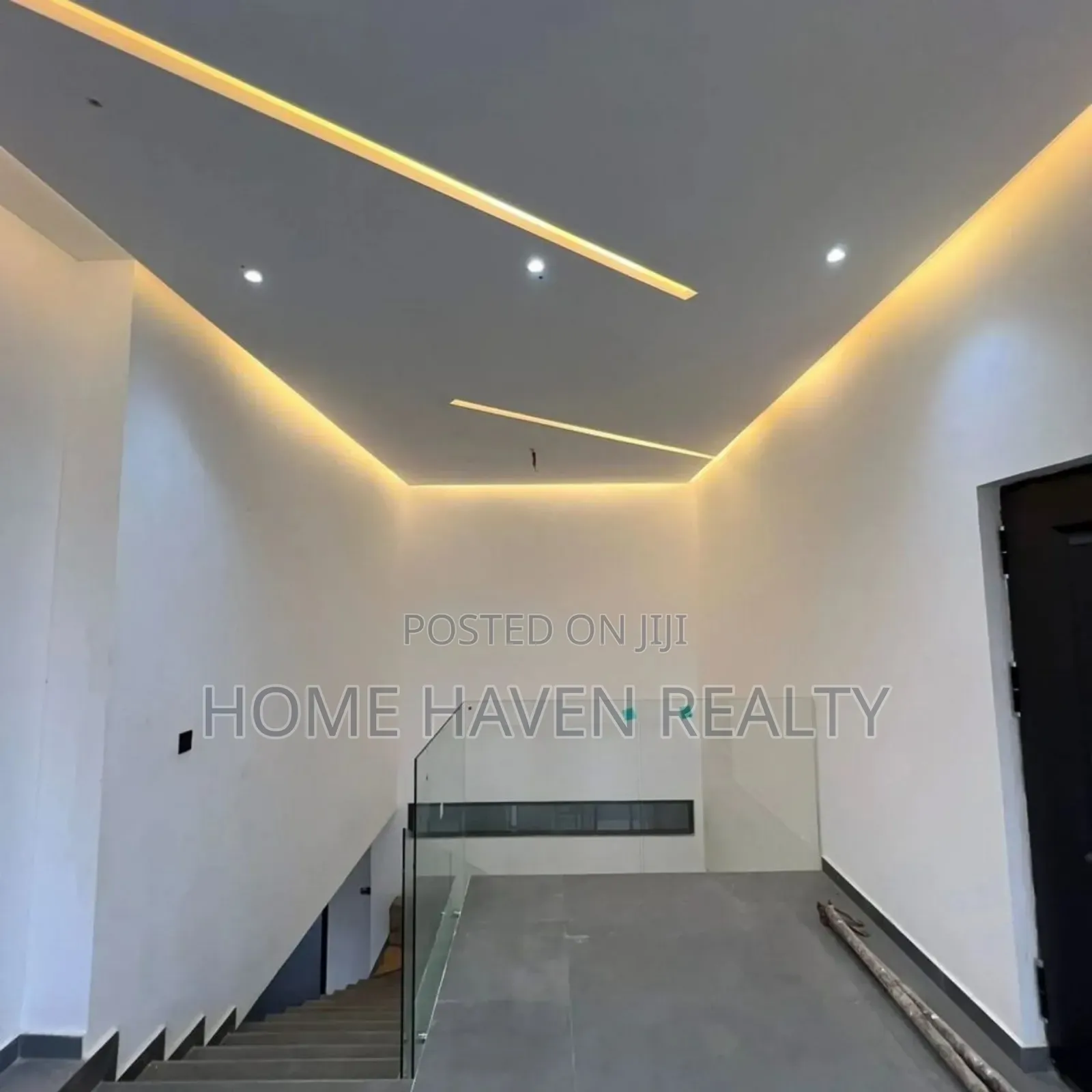 4bdrm House in East Legon, Boundary Road Area for sale