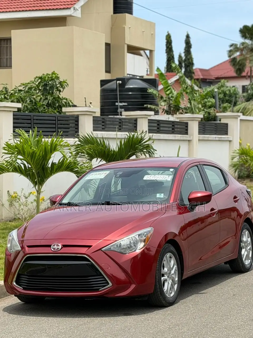 Toyota Yaris iA 1.5 FWD 2016 Red