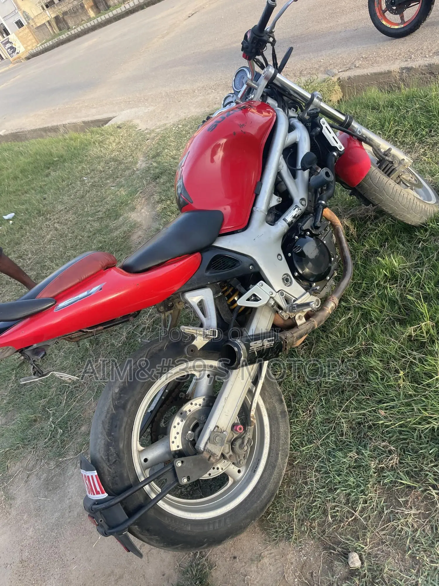 Suzuki 2026 Red