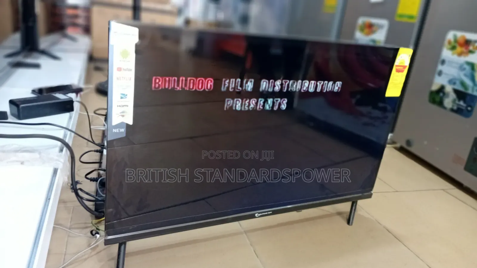 Brand New Dolphine Bay Tv 32"Smart With Bluetooth.