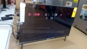Brand New Dolphine Bay Tv 32"Smart With Bluetooth.