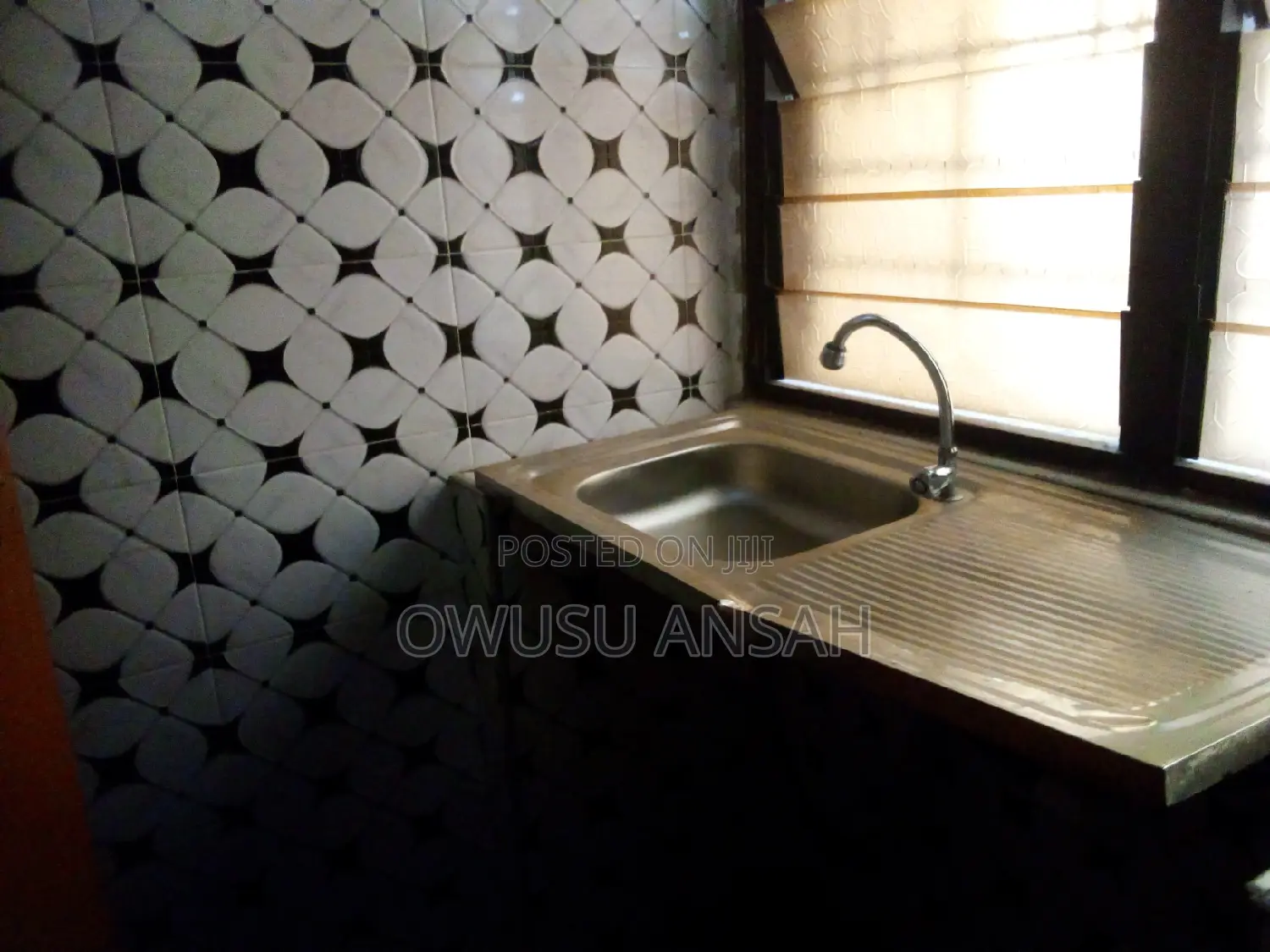1bdrm Apartment in Apatrapa, Atwima Nwabiagya for rent
