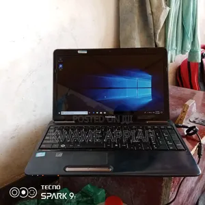 Laptop Toshiba Satellite C850 8GB Intel Core i5 HDD 640GB