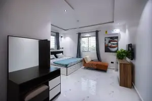 Two Bedroom Apartment Available for Story Stay