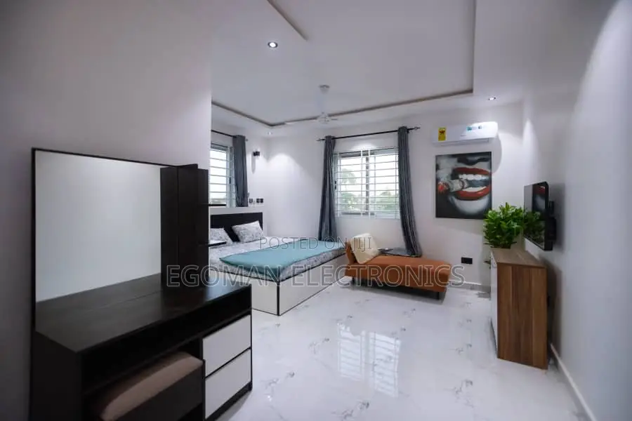 Two Bedroom Apartment Available for Story Stay