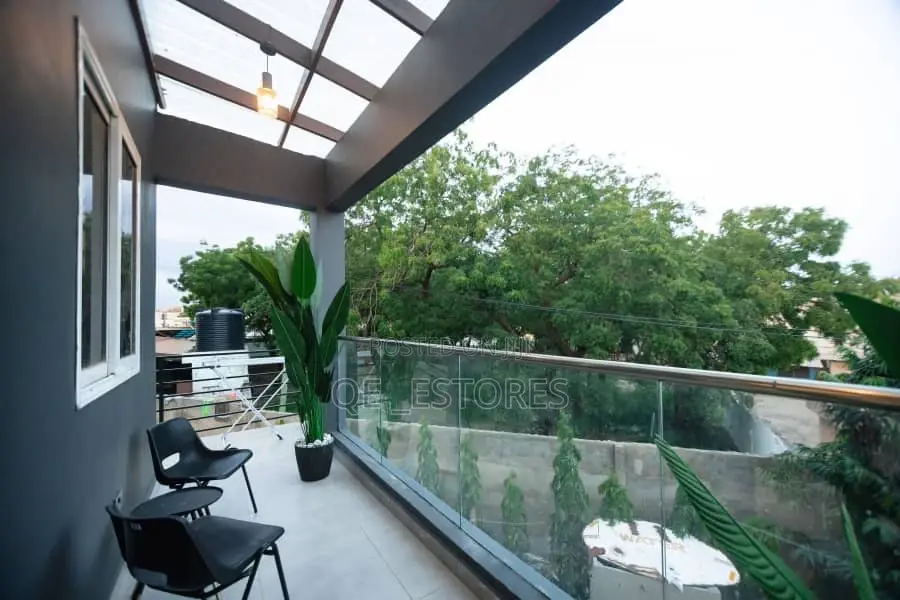 Two Bedroom Apartment Available for Story Stay