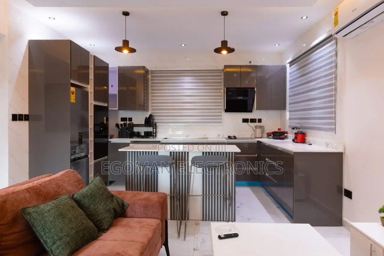 Two Bedroom Apartment Available for Story Stay