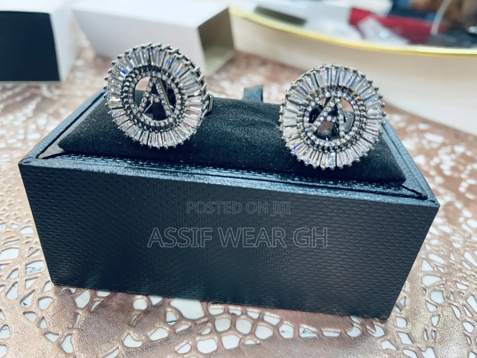 Fashion and Classic Cufflink