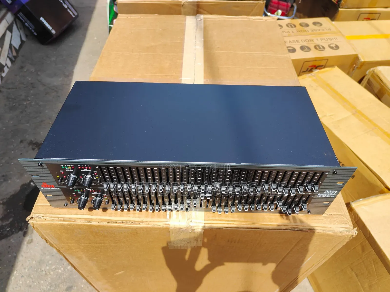 DBX 2231 Graphic Equalizer/Limiter.
