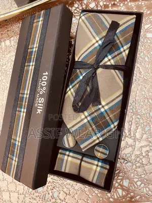 Complete Set of Neck Tie and Accessories