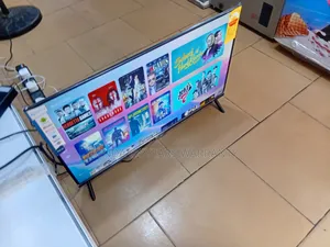 Clean Picture, Smart Life – 32" Dolphine Bay