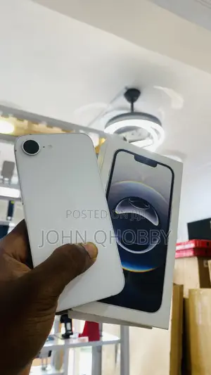 Apple iPhone 16e 128 GB White
