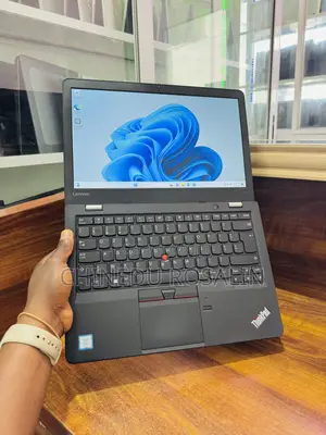 Laptop Lenovo ThinkPad 13 16GB Intel Core i7 SSD 256GB