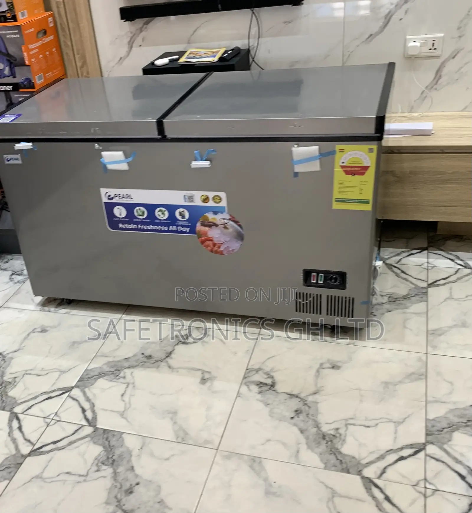 Recommend 413 Liters Pearl PCF-5310-6f 2 Doors Freezer