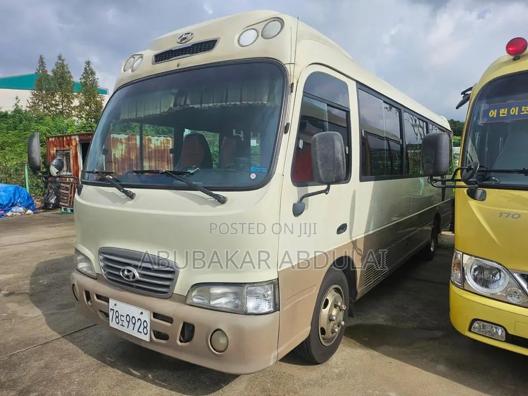 Hyundai County 2015