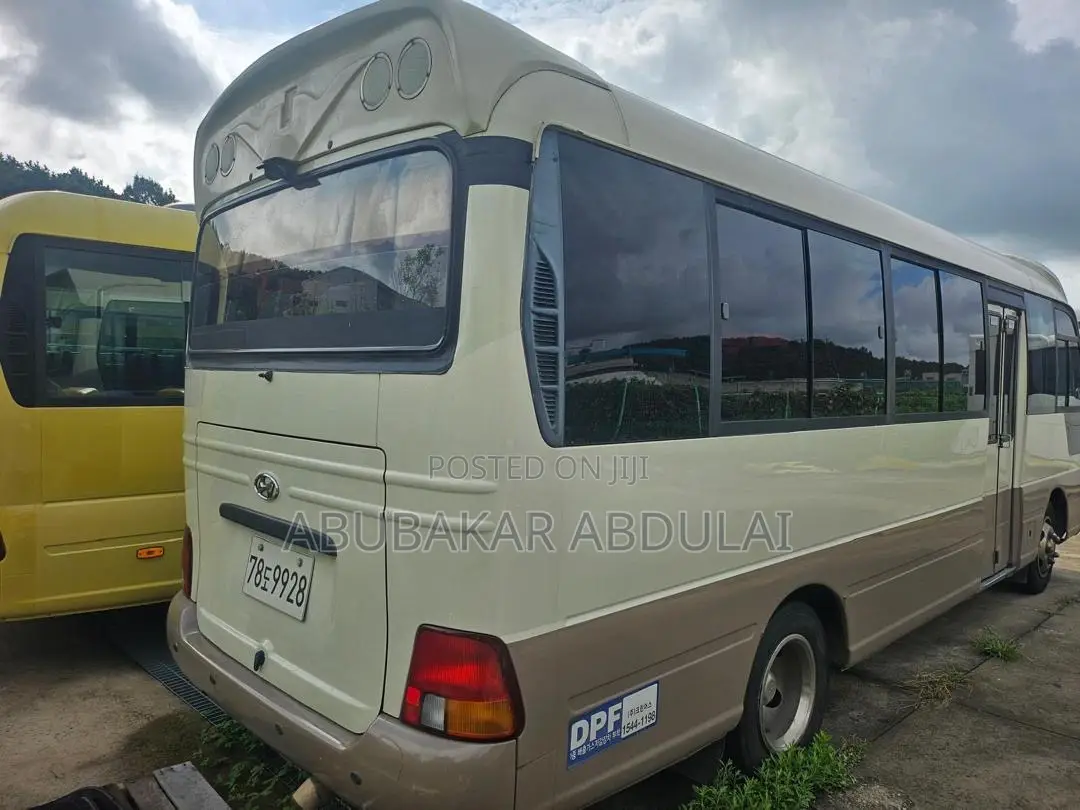 Hyundai County 2015