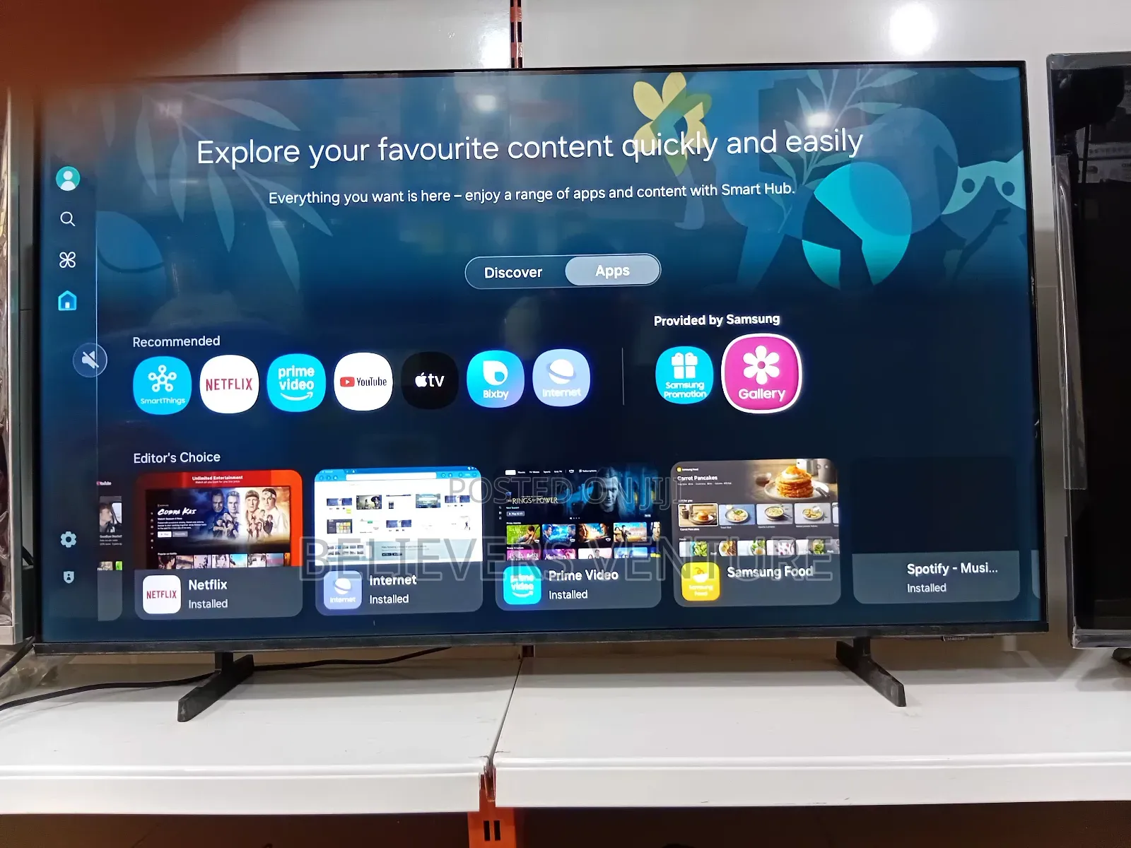 Samsung Flatscreen Tv Qled Display Uhd Knox O.S 50inches