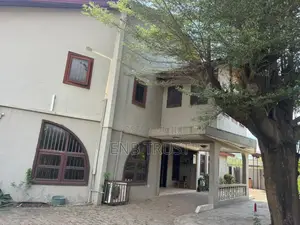 4bdrm Duplex in Achimota, Mile 7 for sale