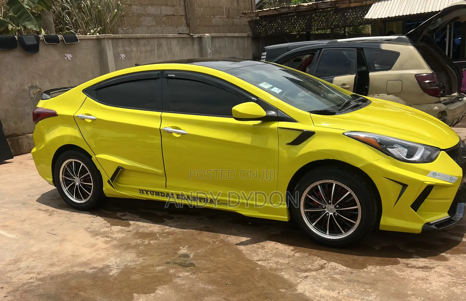 Hyundai Elantra 2016 Yellow