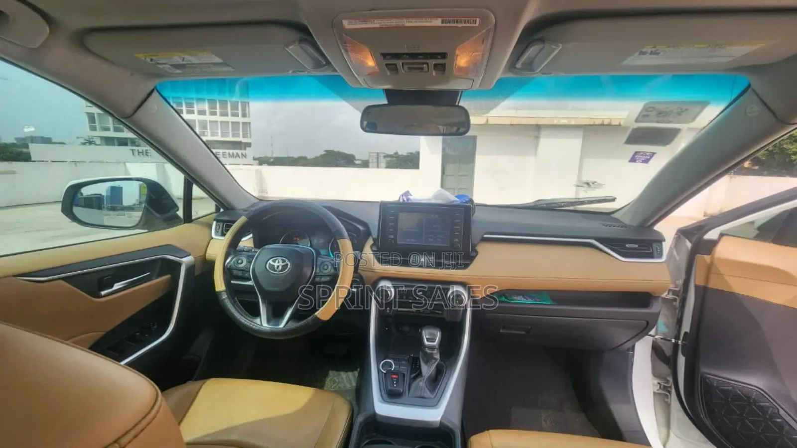 Toyota RAV4 XLE AWD 2019 Black