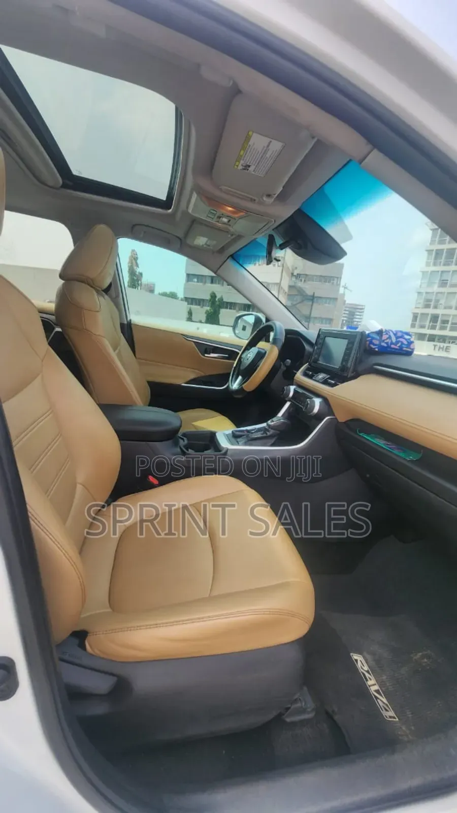 Toyota RAV4 XLE AWD 2019 Black