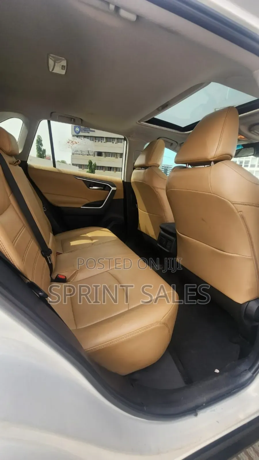 Toyota RAV4 XLE AWD 2019 Black