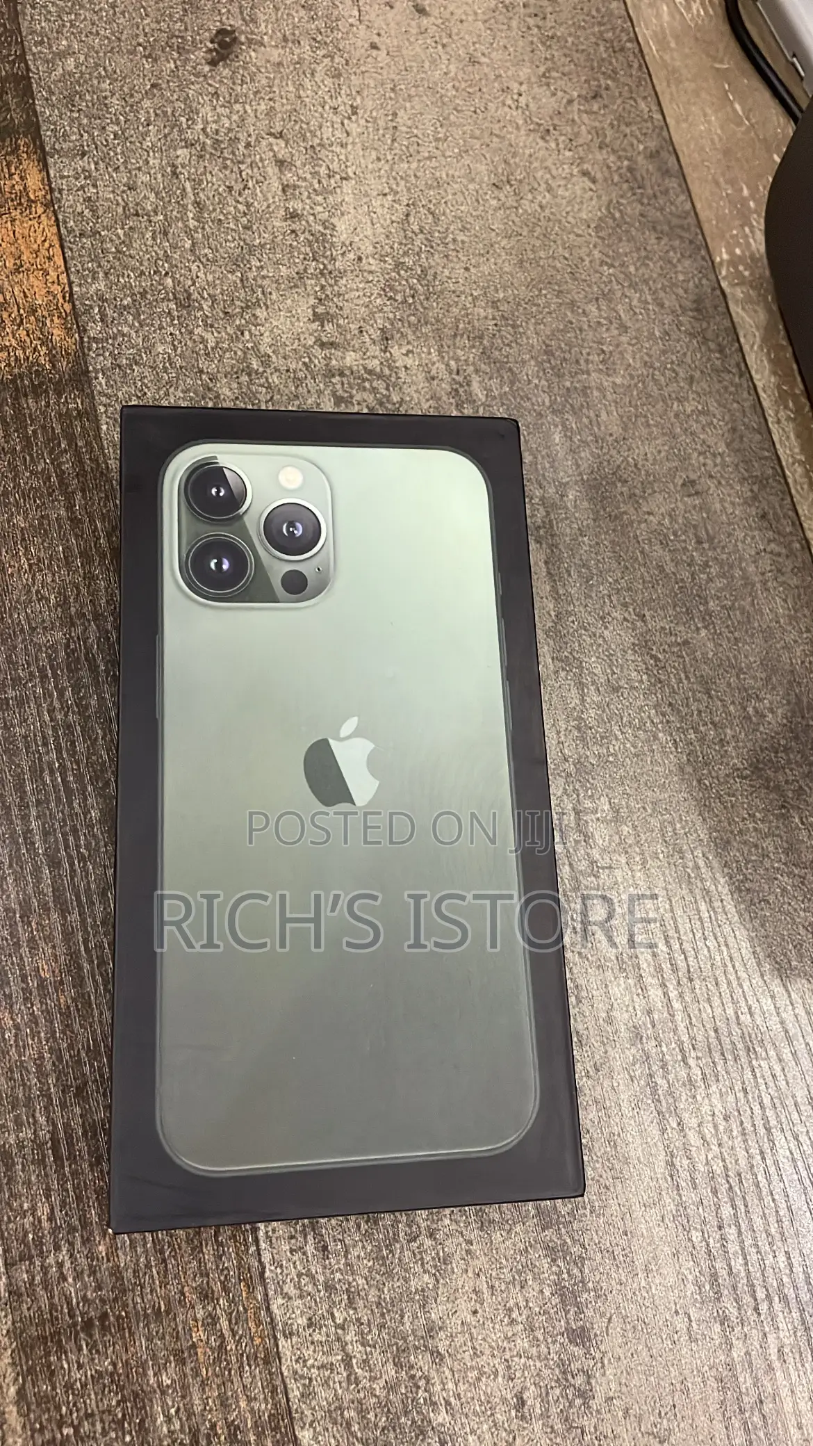 New Apple iPhone 13 Pro Max 256 GB Green