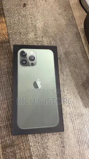 New Apple iPhone 13 Pro Max 256 GB Green
