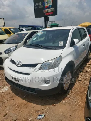 Toyota Urban Cruiser 2010 White