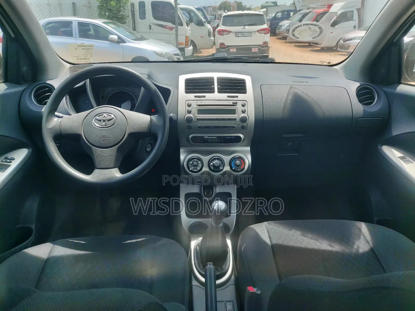 Toyota Urban Cruiser 2010 White