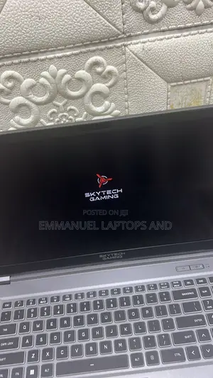 Laptop 16GB Intel Core i5 SSD 1T