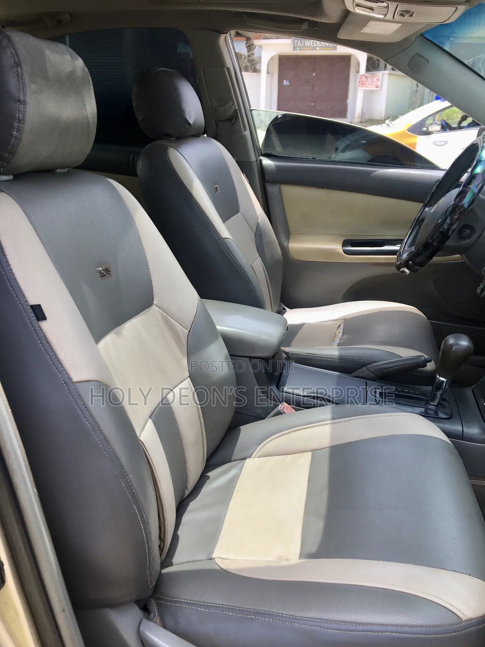 Toyota Camry LE 4dr Sedan (2.4L 4cyl 5A) 2009 Beige