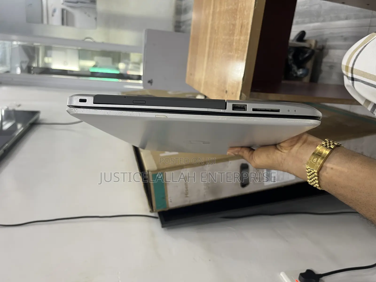 Laptop HP 15 8GB Intel Core i3 HDD 1T