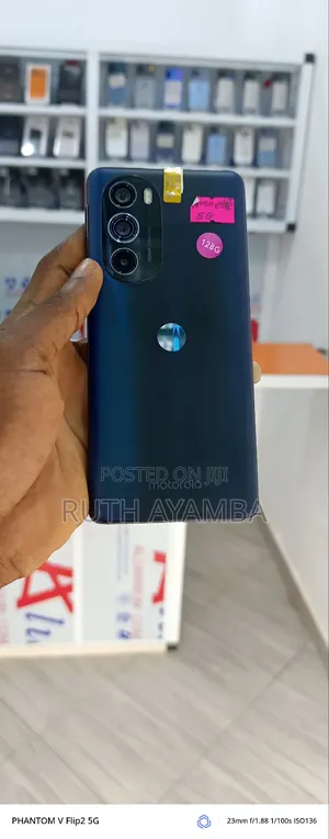 New Motorola Edge+ 5G UW (2022) 128 GB Blue