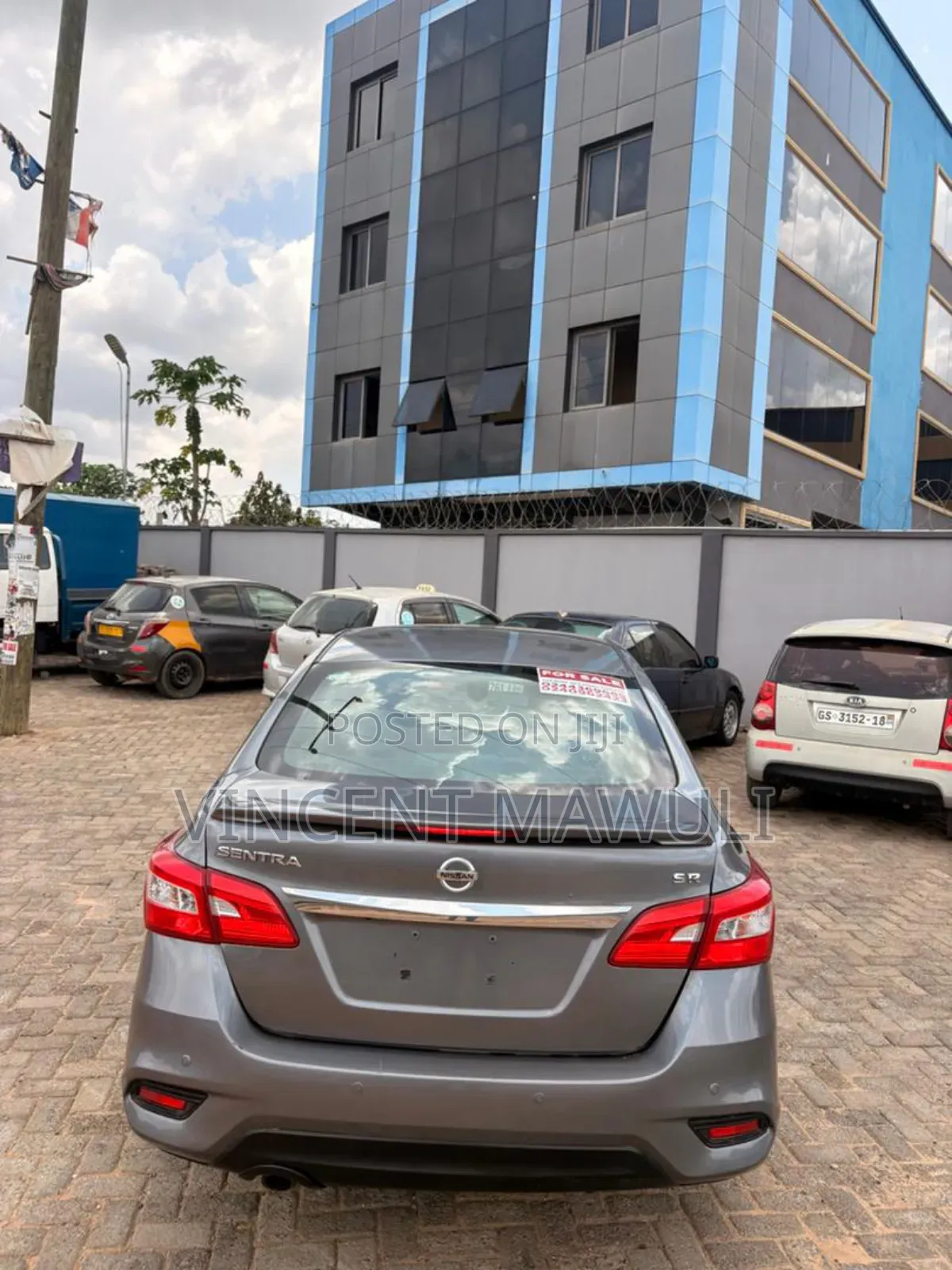 Nissan Sentra SR 2020 Gray