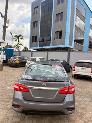Nissan Sentra SR 2020 Gray