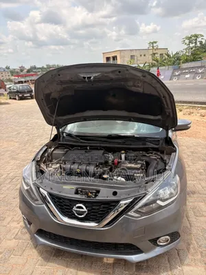 Nissan Sentra SR 2020 Gray