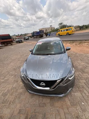 Nissan Sentra SR 2020 Gray