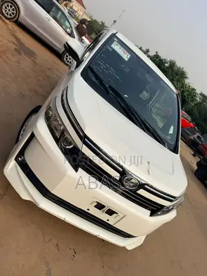 Toyota Voxy 2015 White