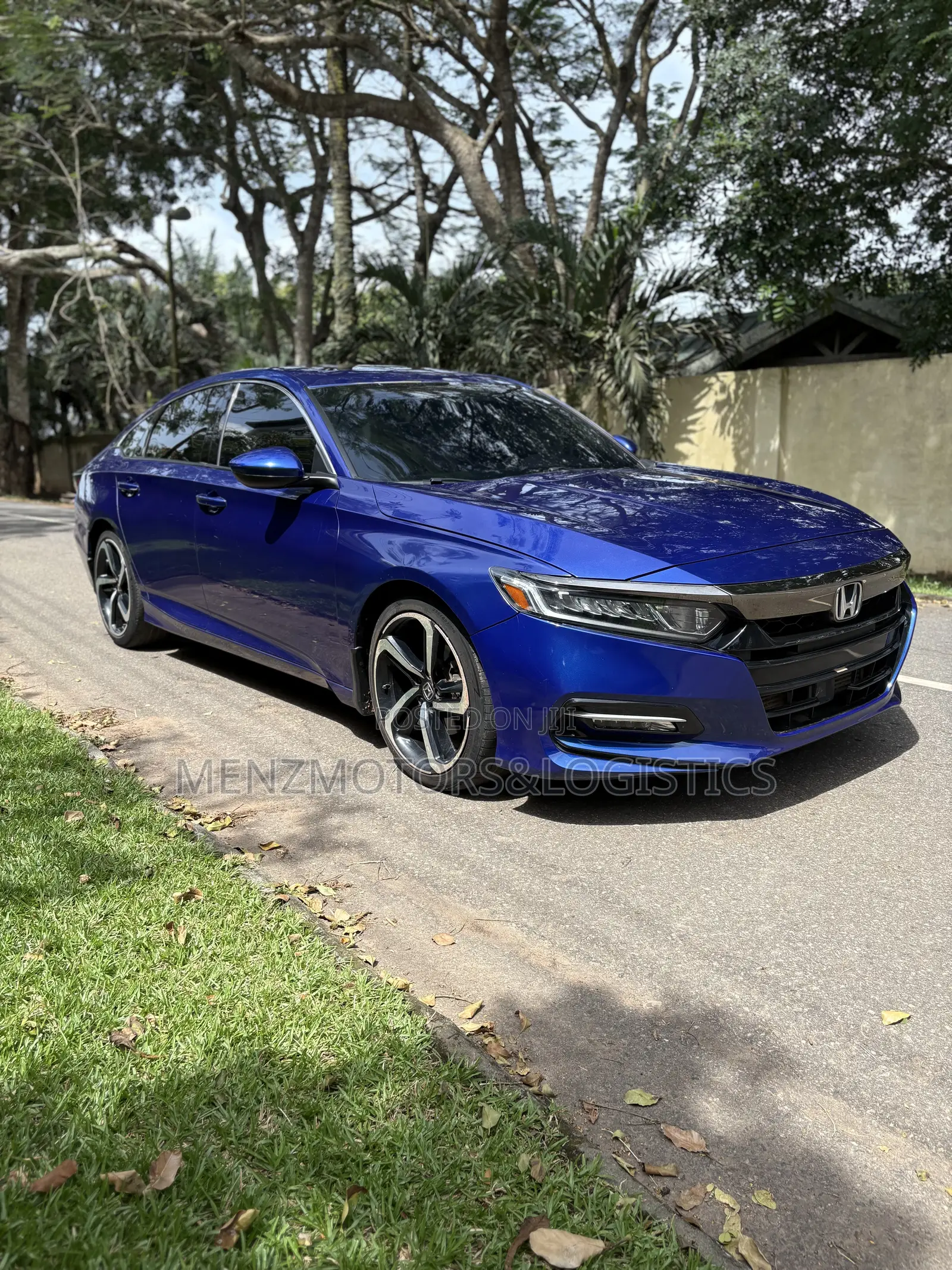 Honda Accord Sport (2.0L 4cyl Turbo 10A) 2019 Blue