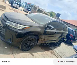 Toyota Highlander Limited 4x4 V6 (3.5L 6cyl 8A) 2018 Black