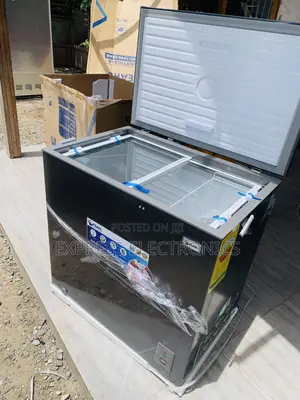 Ultra Modern Chest Freezer Single Door Pearl PCF-2620-13m