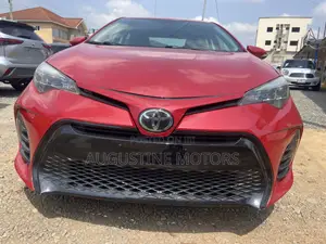Toyota Corolla SE (1.8L 4cyl 2A) 2018 Red