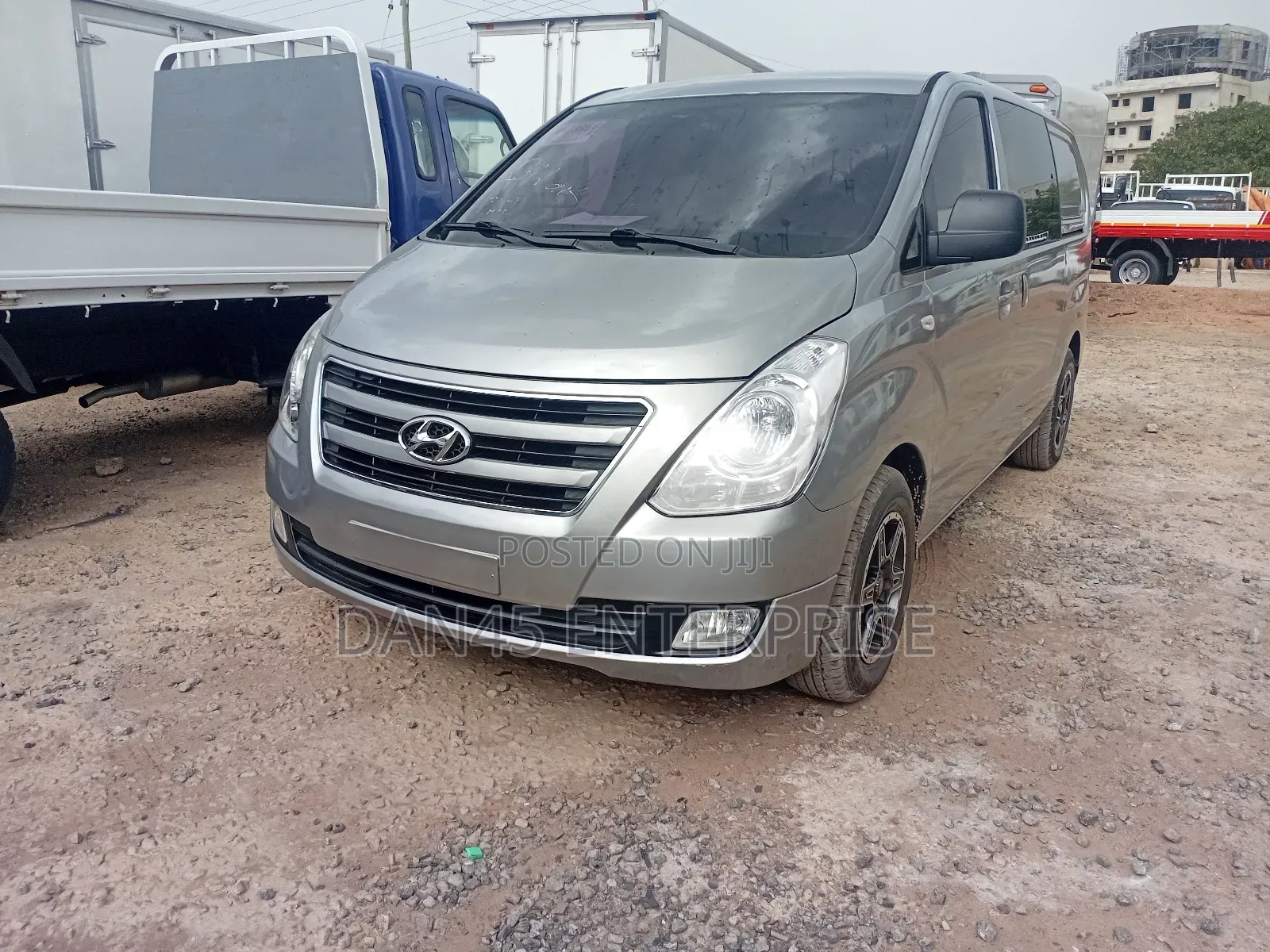 Hyundai Starex 2017 Silver
